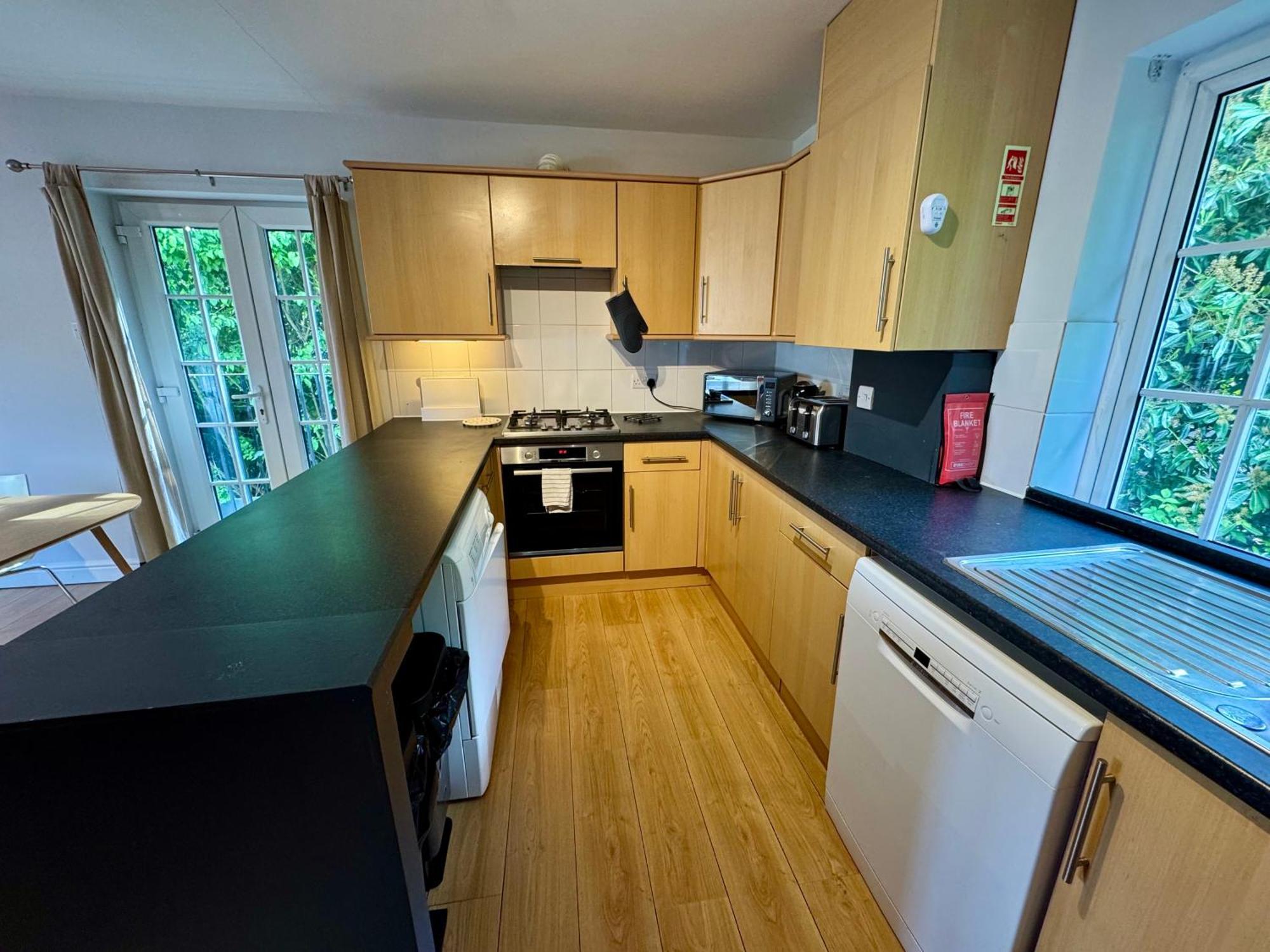 Brentwood Hotel 3*